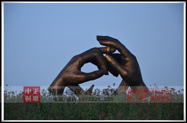 爱情铜雕塑|大型园林爱情雕塑