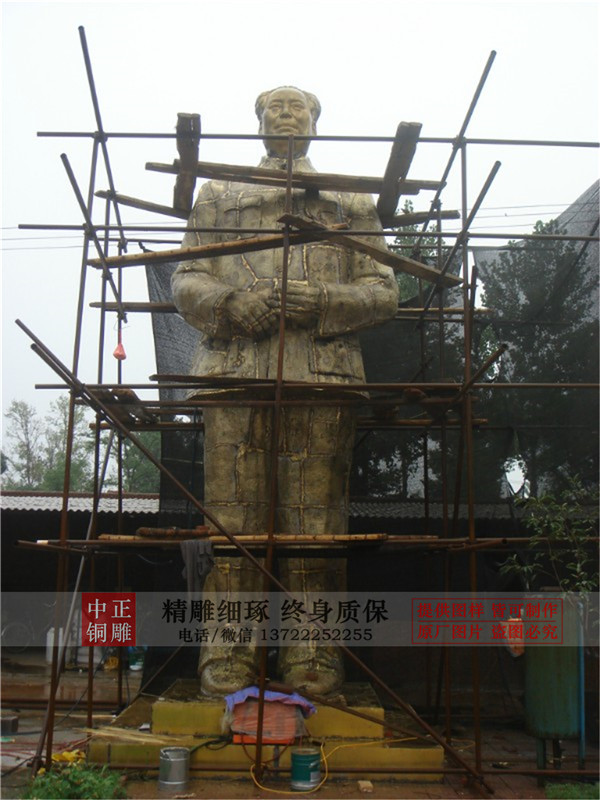 大型毛主席铜像