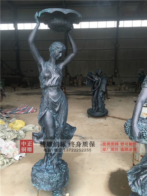 四季女神雕像图片