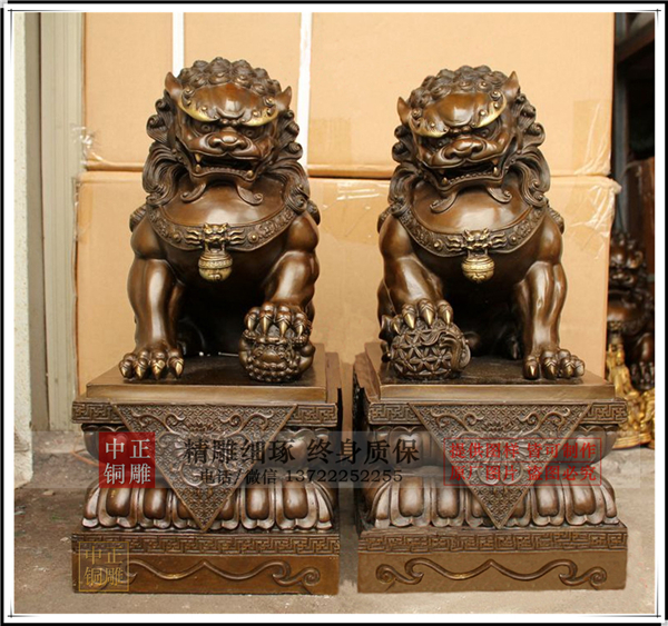 故宫狮铜雕塑