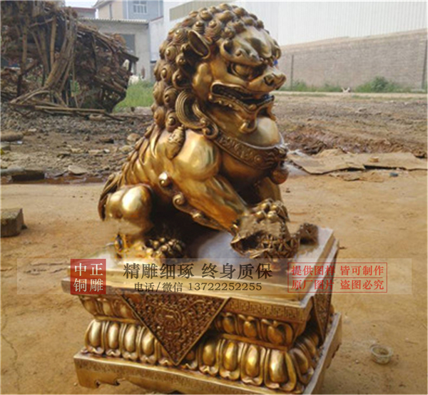 各种尺寸铜狮子.jpg