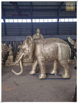 贴金大象雕塑铸造