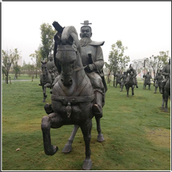 曹操骑战马铜雕塑铸造