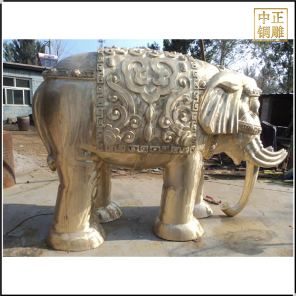 大型鎏金铜大象 (2).jpg