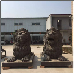 北京门口铜狮子