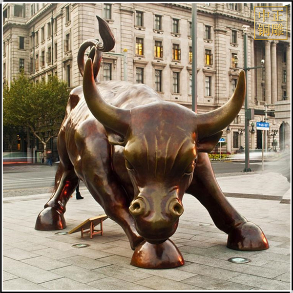 大型华尔街铜牛雕塑