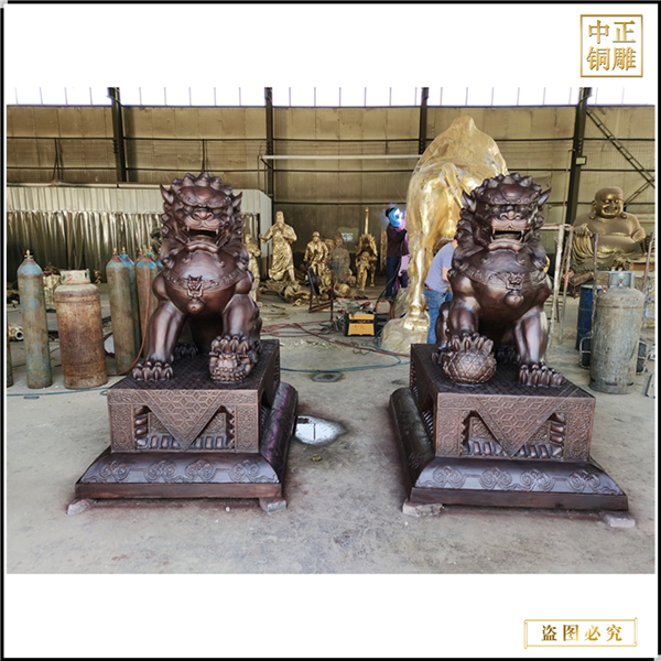 2米故宫铜狮子雕塑销售价格.jpg