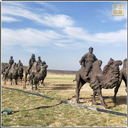 沙漠骆驼雕塑铸造