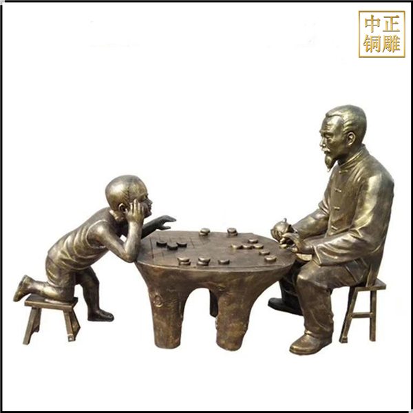 下象棋民俗雕塑